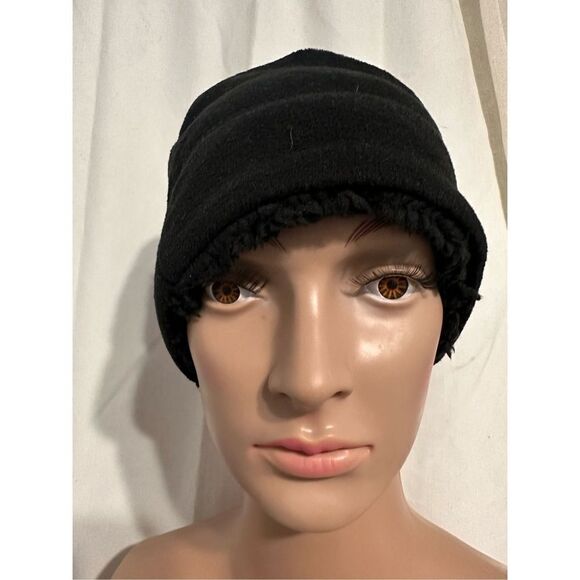 NEW WITH TAGS Women Time and Tru black Beanie one size fits most - Picture 2 of 5